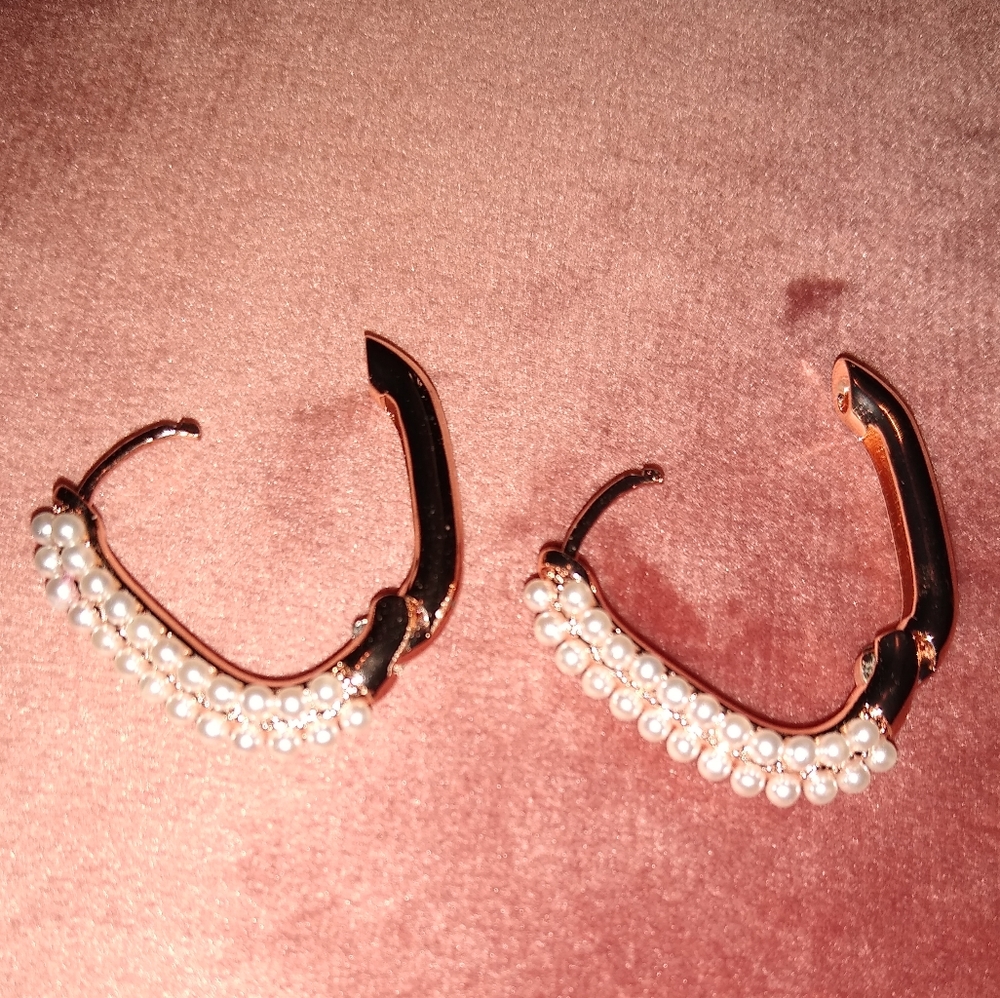 Rose Gold and Pearl Rectangle Hoops Rectangular Hoop Earrings Pave Pearls - Picture 10 of 12